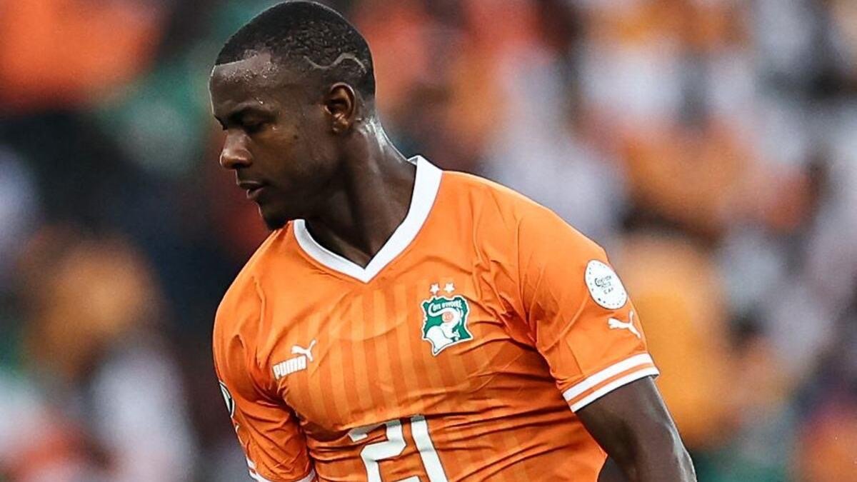 Transfert : le FC Barcelone piste Evan Ndicka